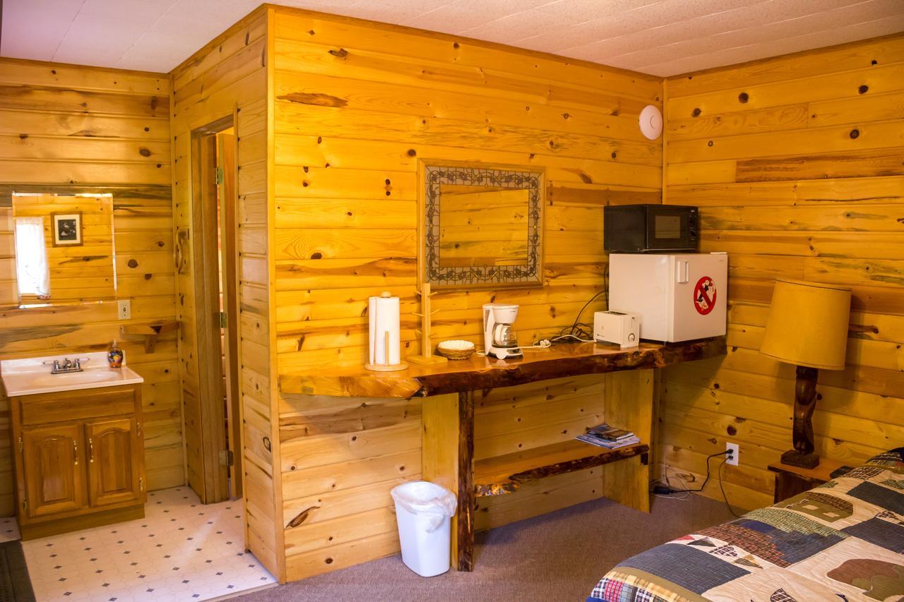 Midnight Sun Log Cabins Moose Pass Екстериор снимка