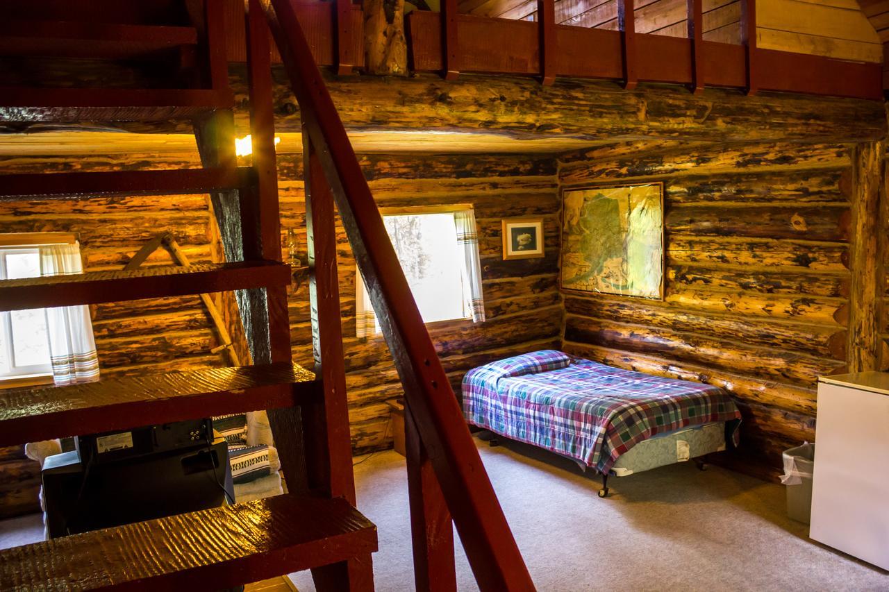 Midnight Sun Log Cabins Moose Pass Екстериор снимка